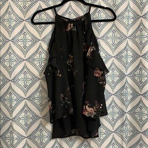 Floral tank/blouse. 3/4 sleeves. Open shoulder.